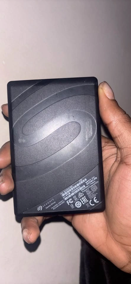 Seagate PlayStation Game Drive 2TB - photo 2