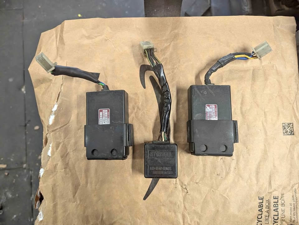 🥕Honda Shadow VT500 Relay & CDI ECU