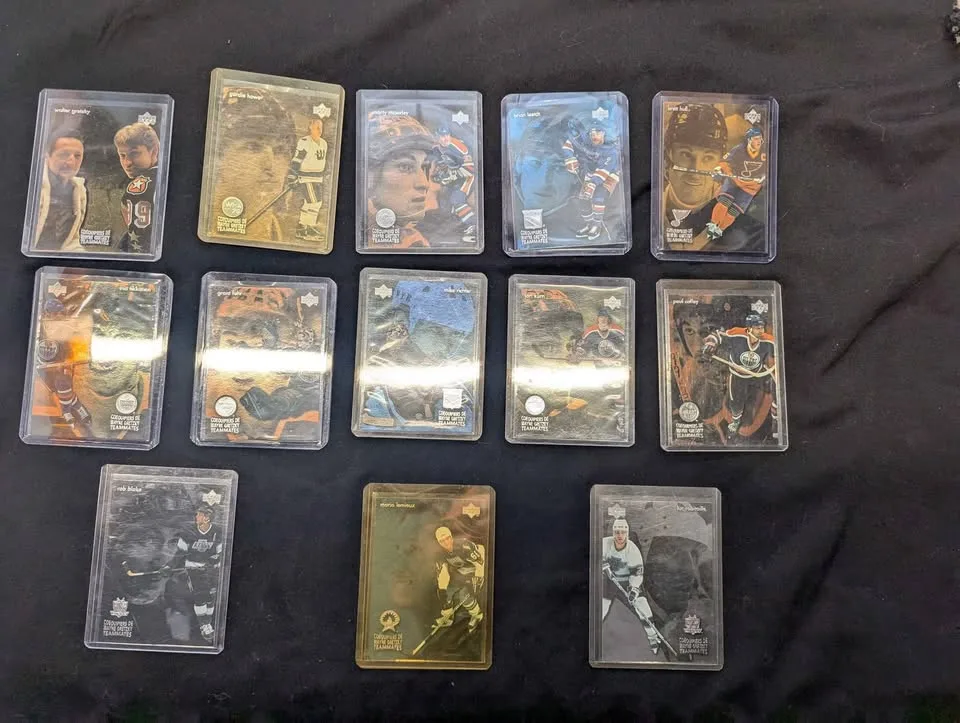 🥕NHL HOCKEY WAYNE GRETZKY COLLECTION RARE!!!! 24K GOLD image indicator(3)