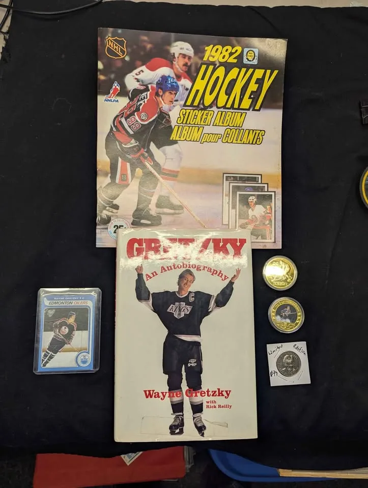 🥕NHL HOCKEY WAYNE GRETZKY COLLECTION RARE!!!! 24K GOLD image indicator(6)