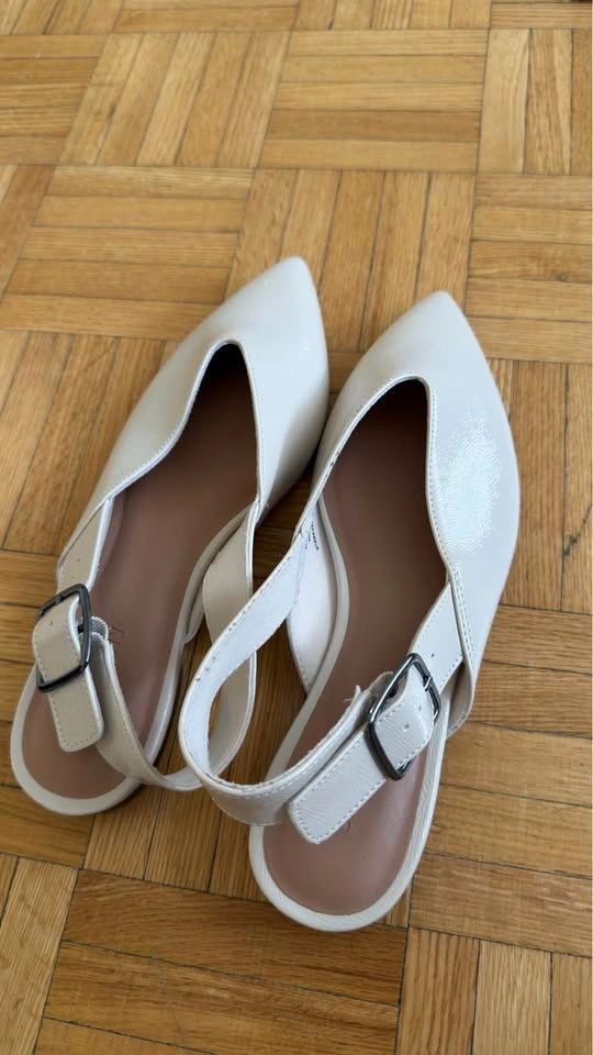 Old Navy Sandals and Boots - photo 3