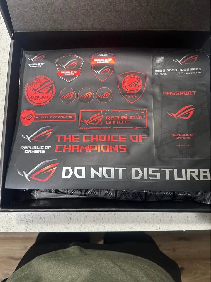 ASUS ROG Maximus IX Hero Motherboard (Z270, LGA 1151) - photo 2