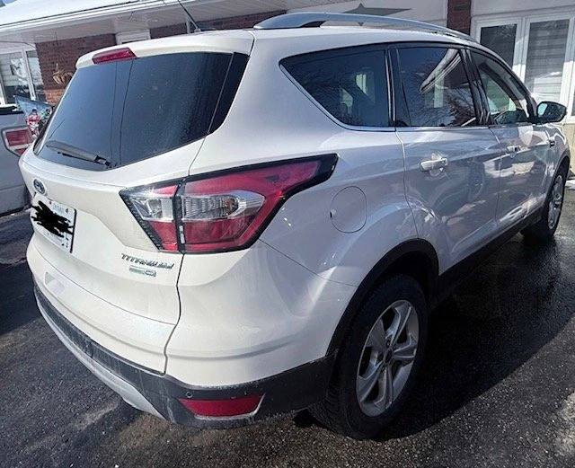 2017 Ford Escape Titanium - photo 3