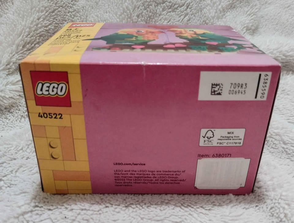 Sealed LEGO Valentine Lovebirds 40522 Building Kit - photo 3