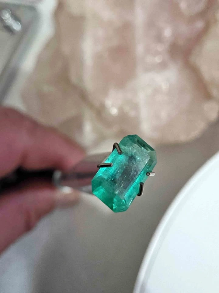 Emerald natural Colombian