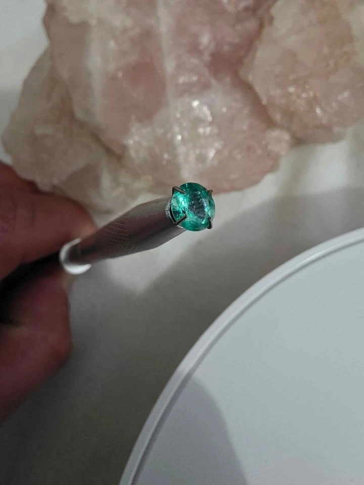 Emerald natural Colombian - photo 3