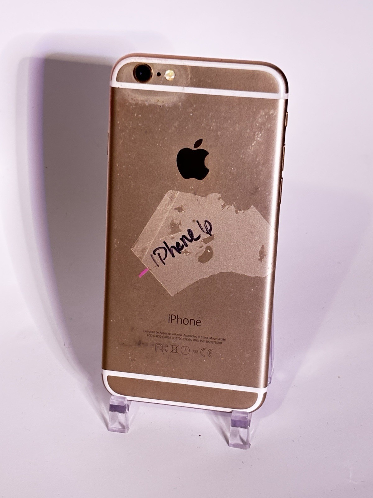 Apple iPhone 6 Gold 8MP 4.7in Wi-Fi Bluetooth Lightning A1586 iO - photo 2