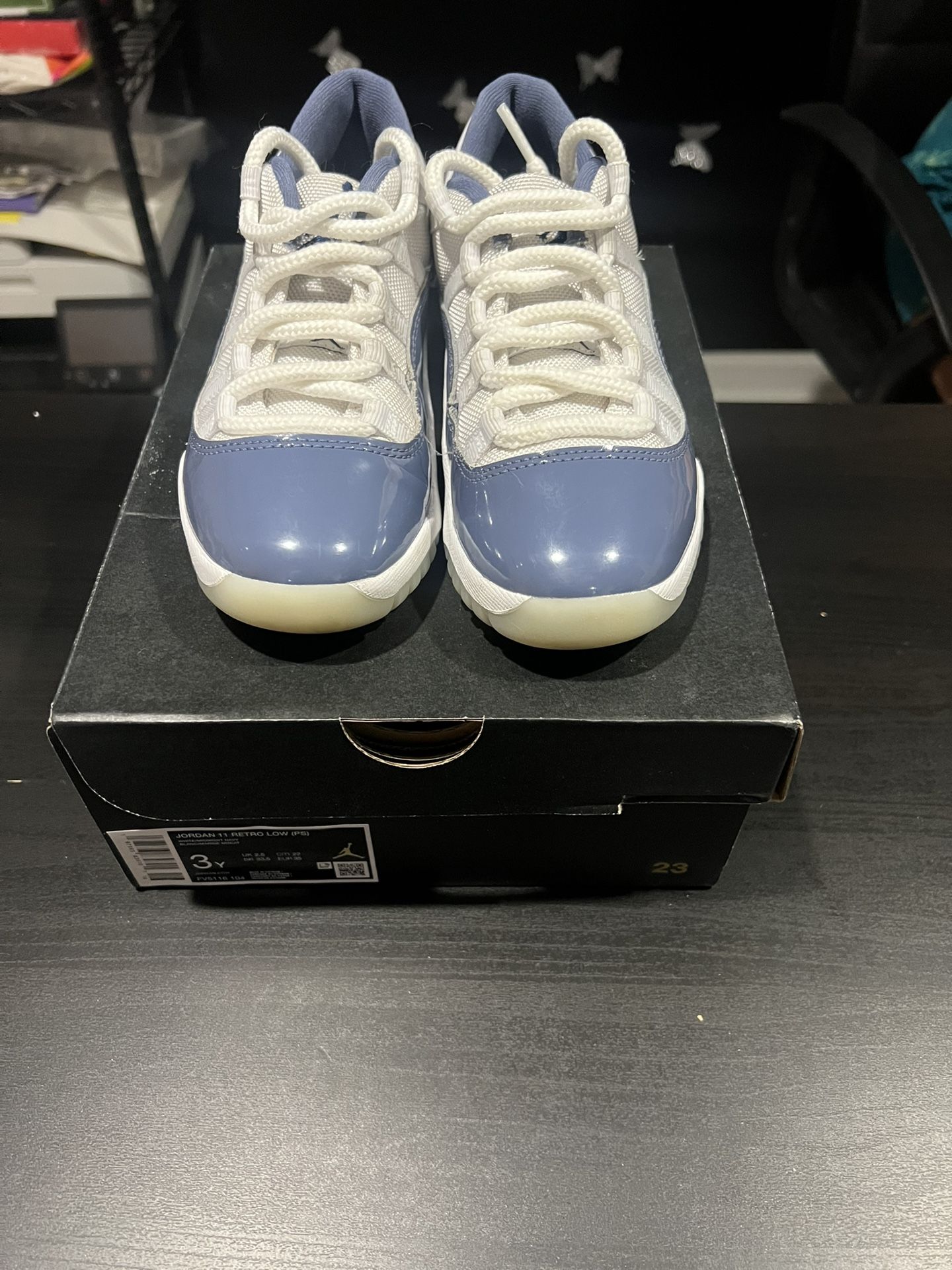 Jordan 11 Retro Low GS - Size 3Y