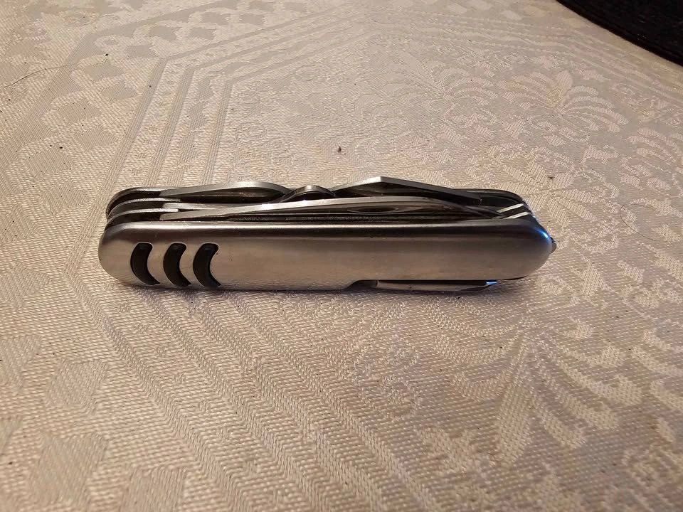 Various items, lighter, pocket, business card holder - photo 3