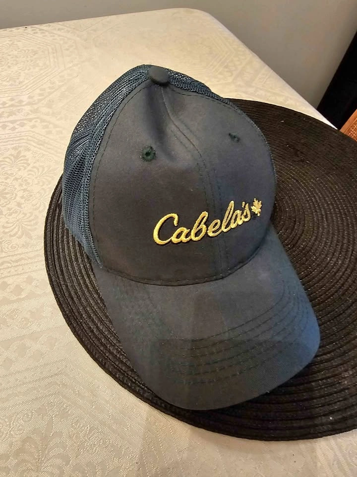 Cabelas Trucker Style Hat Snap Universal Size