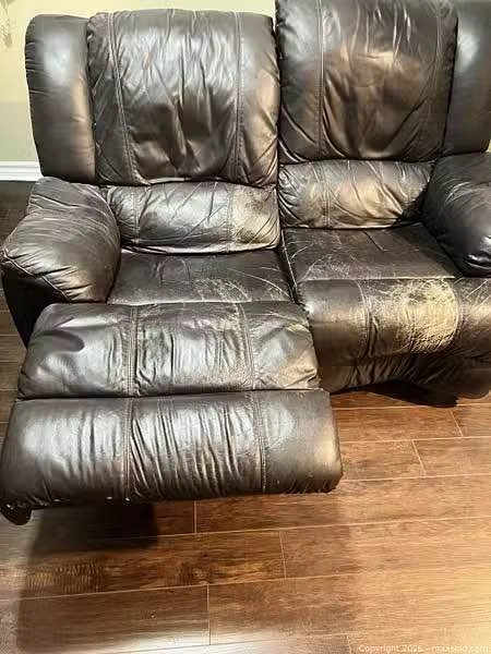 Dark Brown Bonded Leather 2-Seater Recliner Loveseat - photo 5