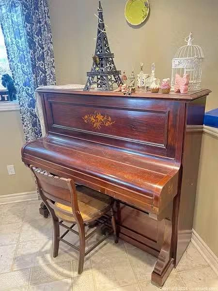 John Brinsmead & Sons Antique Upright Piano, Mahogany Veneer - photo 2