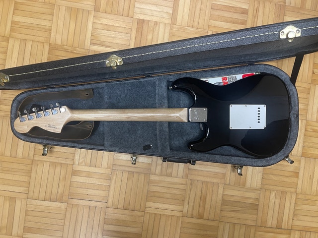 Squier Affinity Stratocaster - photo 2