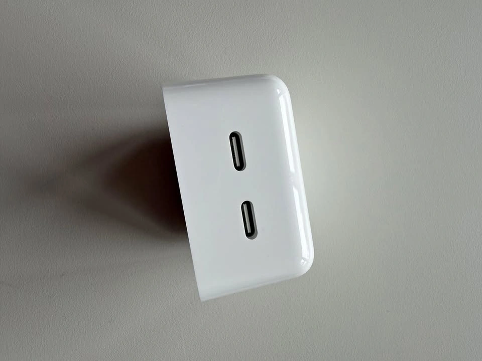 35W Dual USB-C Port Power Adapter