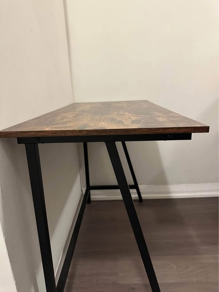 Vasagle Office Desk – Sturdy & Stylish - photo 2