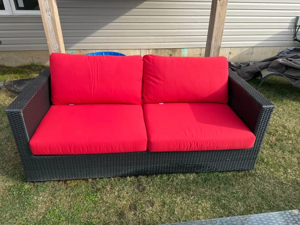 Modern Outdoor Wicker Sofa & Chairs Set – Red Cushions - photo 2