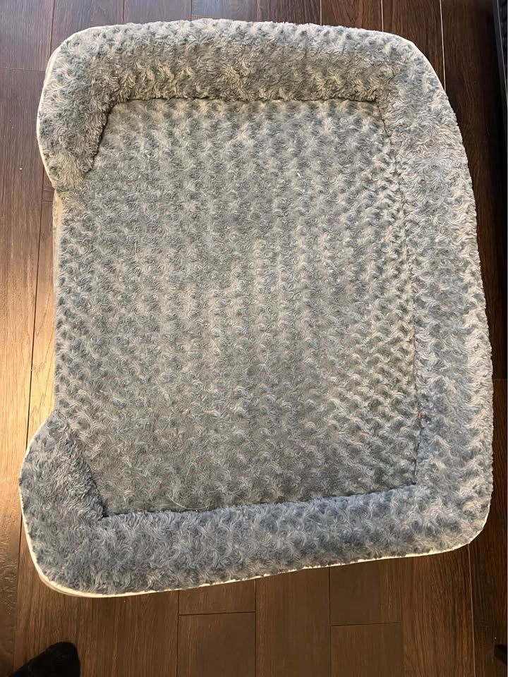 Large Dog Bed - photo 2