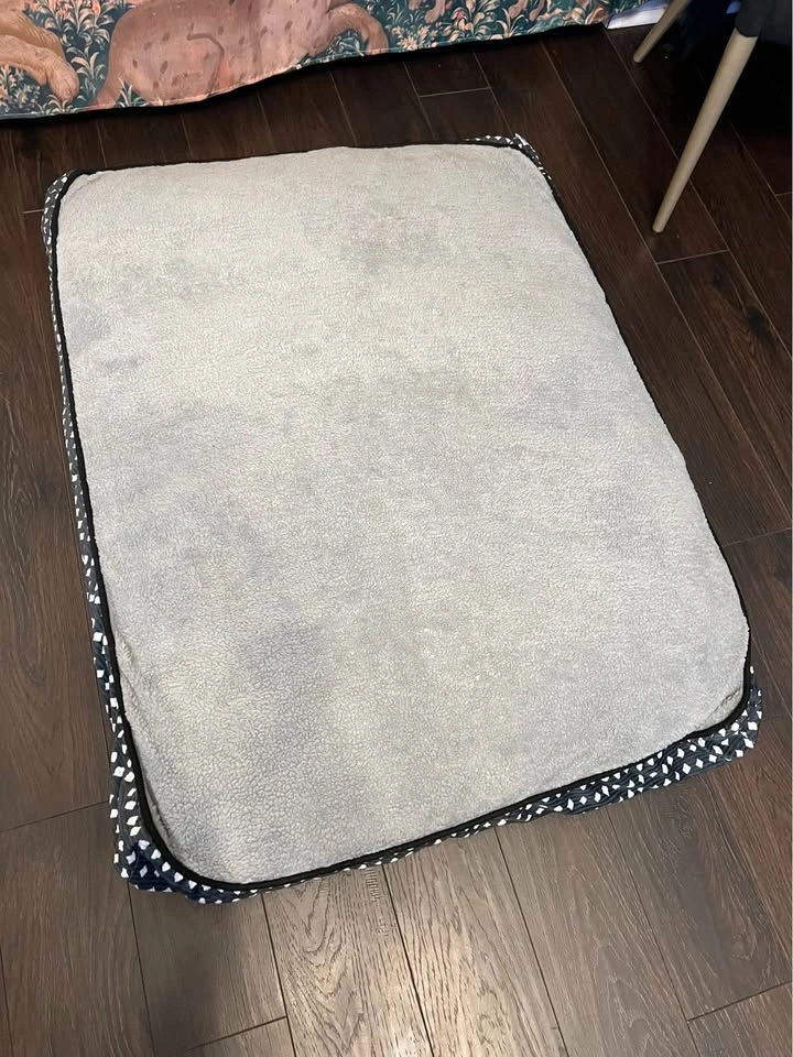 Large Dog Bed - photo 2