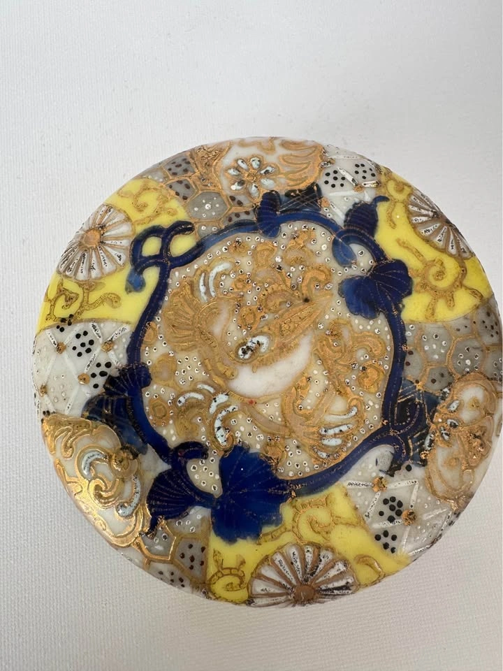 Vintage Japanese Satsuma Trinket Box - photo 2