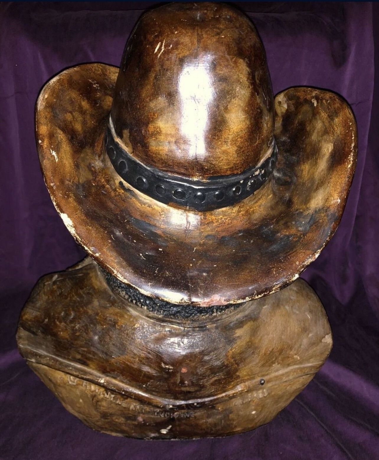 Western Cowboy Bust (Marlboro Man) Signed Alereo 17" Art Studio - photo 2
