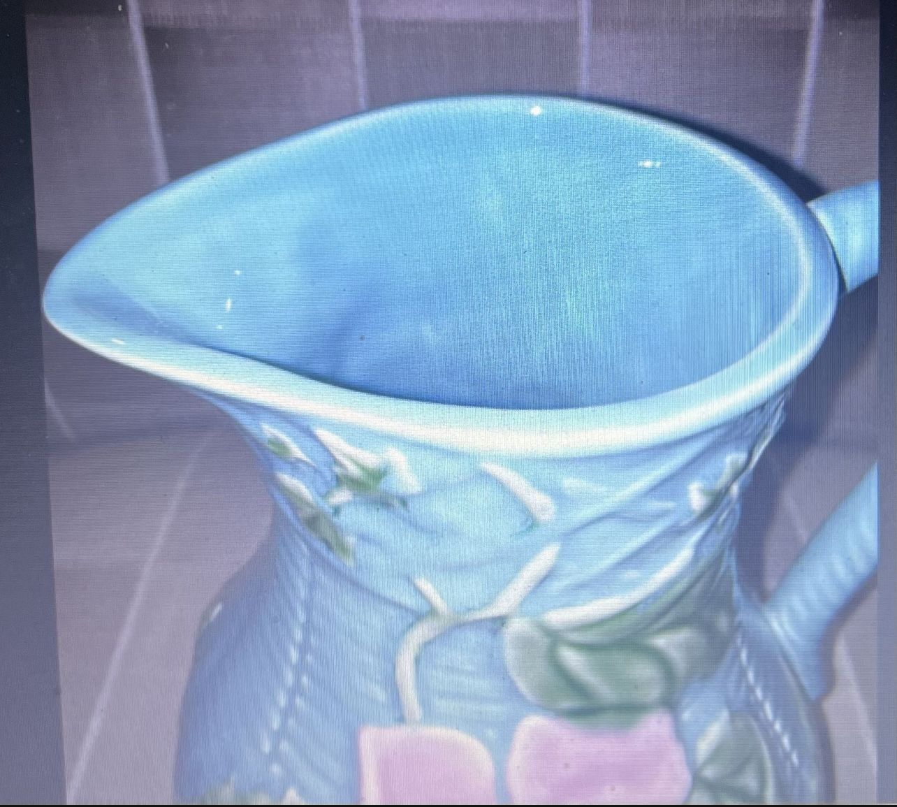 Bordallo French Majolica Pitcher Pink Blue Periwinkles Portugal - photo 4