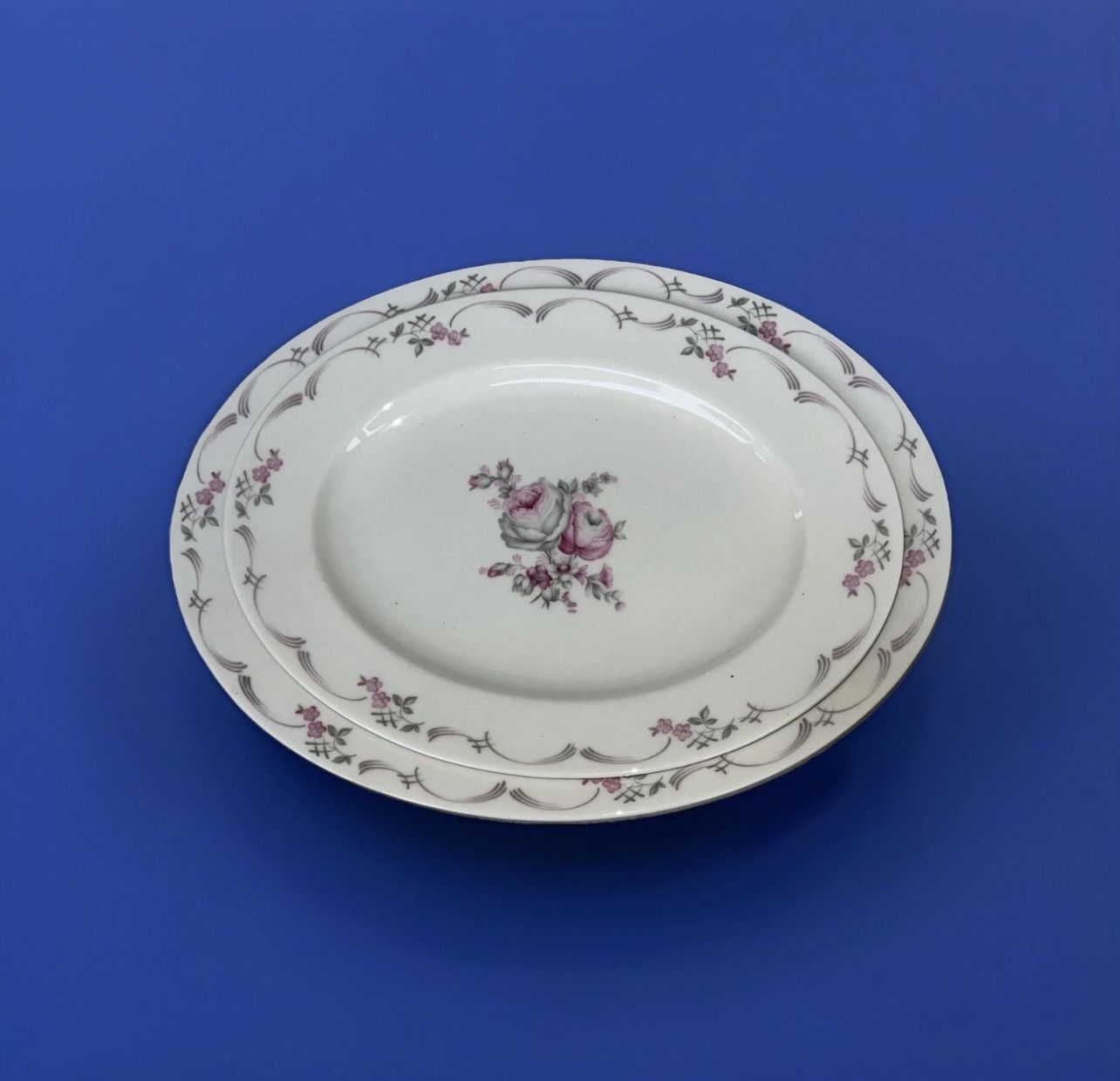 2 Castleton Belrose USA Oval Serving Platters
