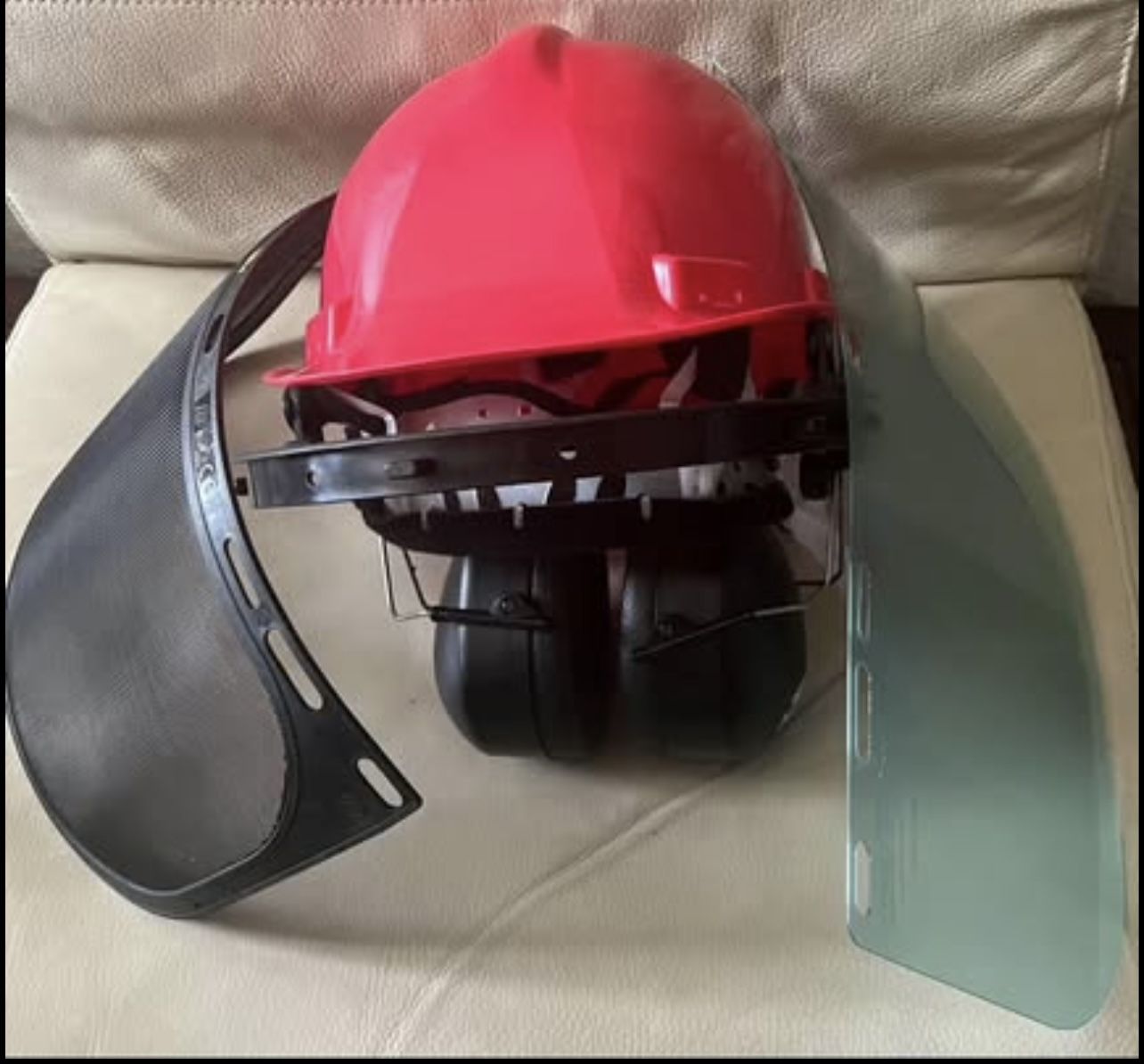NoCry Industrial Safety Helmet & Hearing Protection