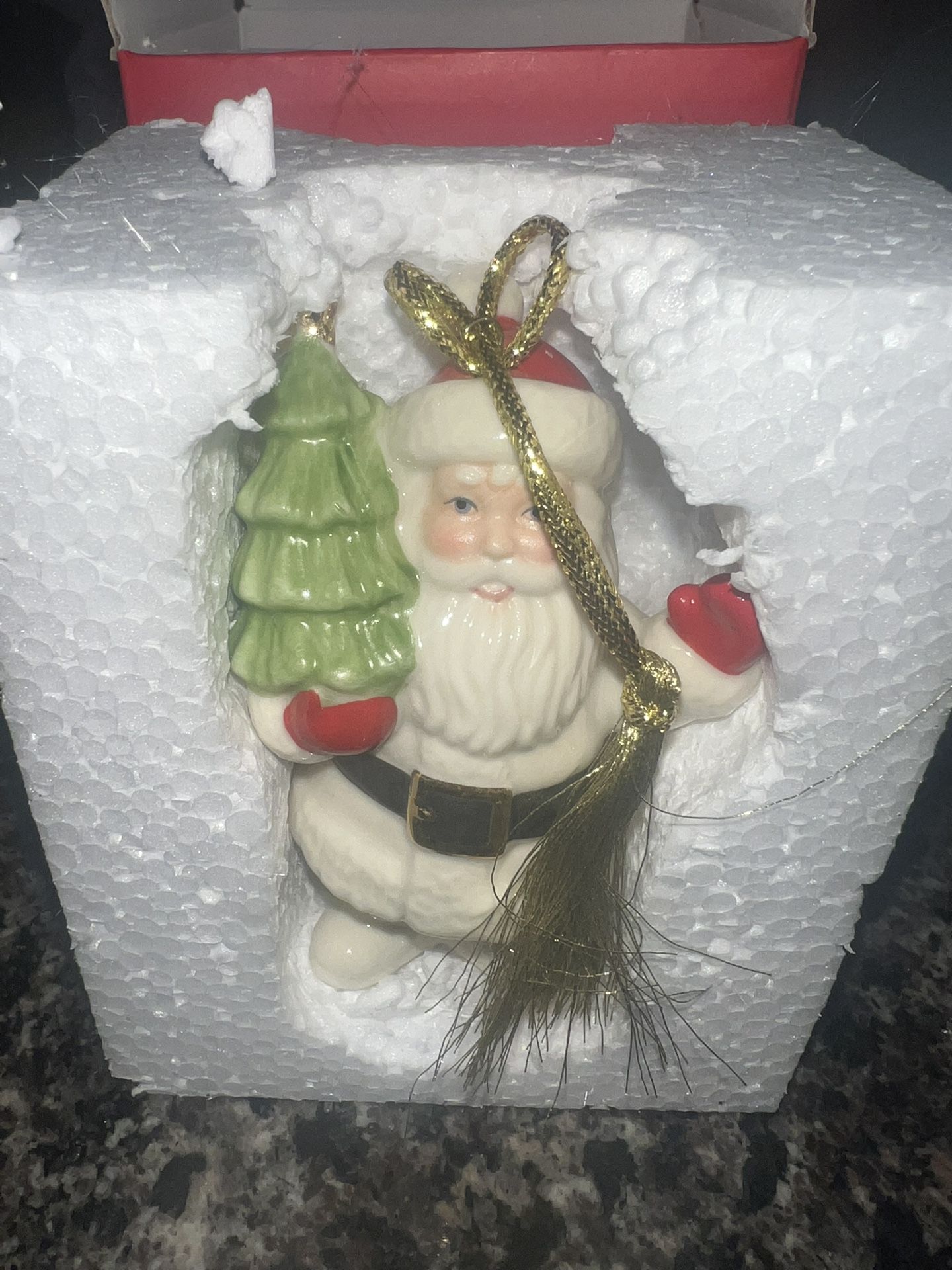 LENOX Very Merry Porcelain Christmas Ornament SANTA With Box - photo 2