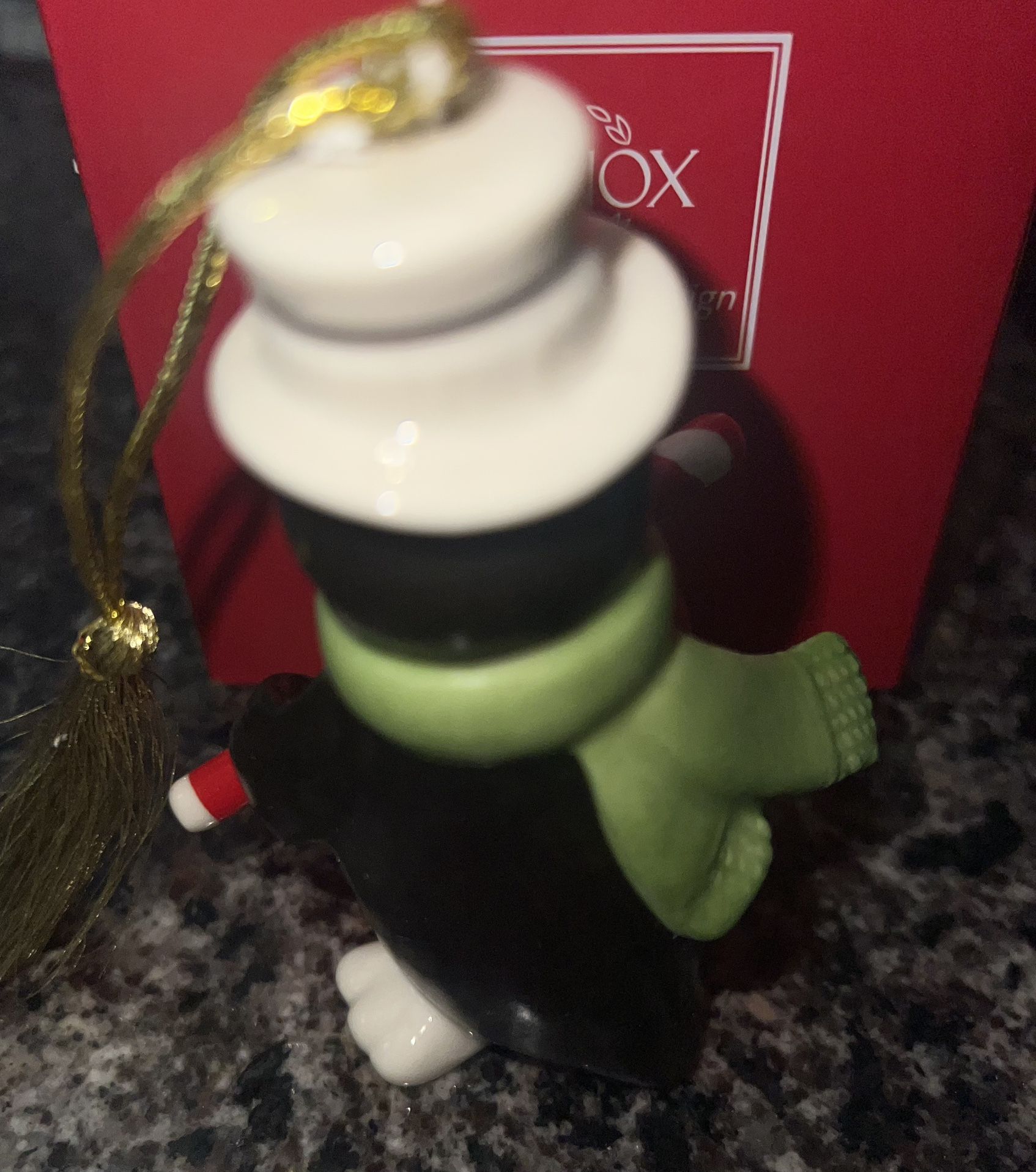Lenox Penguin with Candy Cane Ornament - photo 3