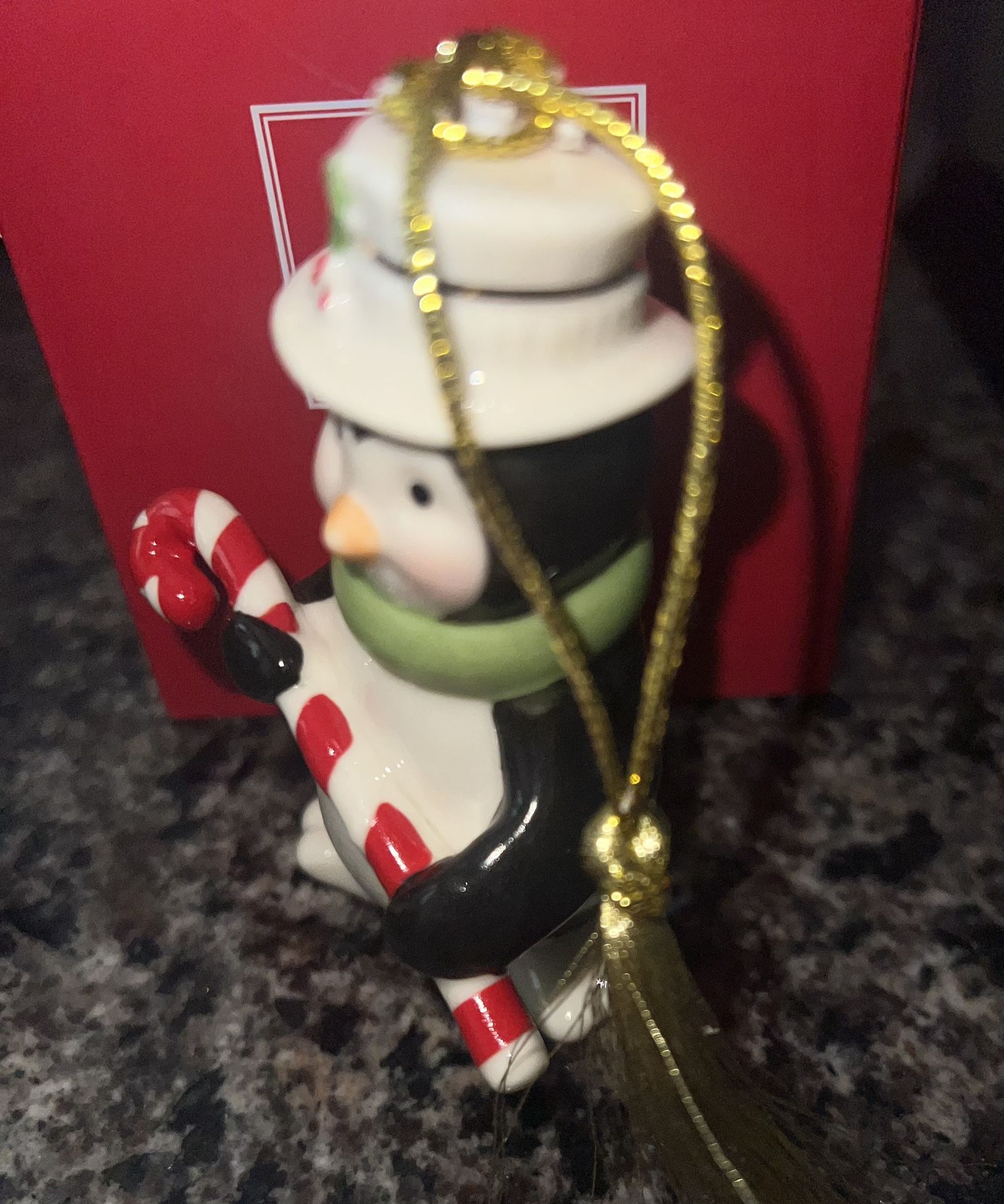 Lenox Penguin with Candy Cane Ornament - photo 5