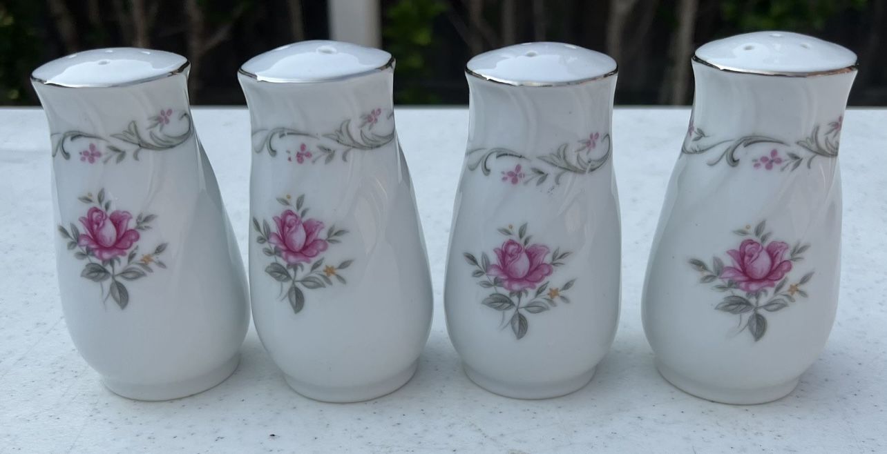 Fine China of Japan Royal Swirl 111+ Pcs - Full Set - photo 3