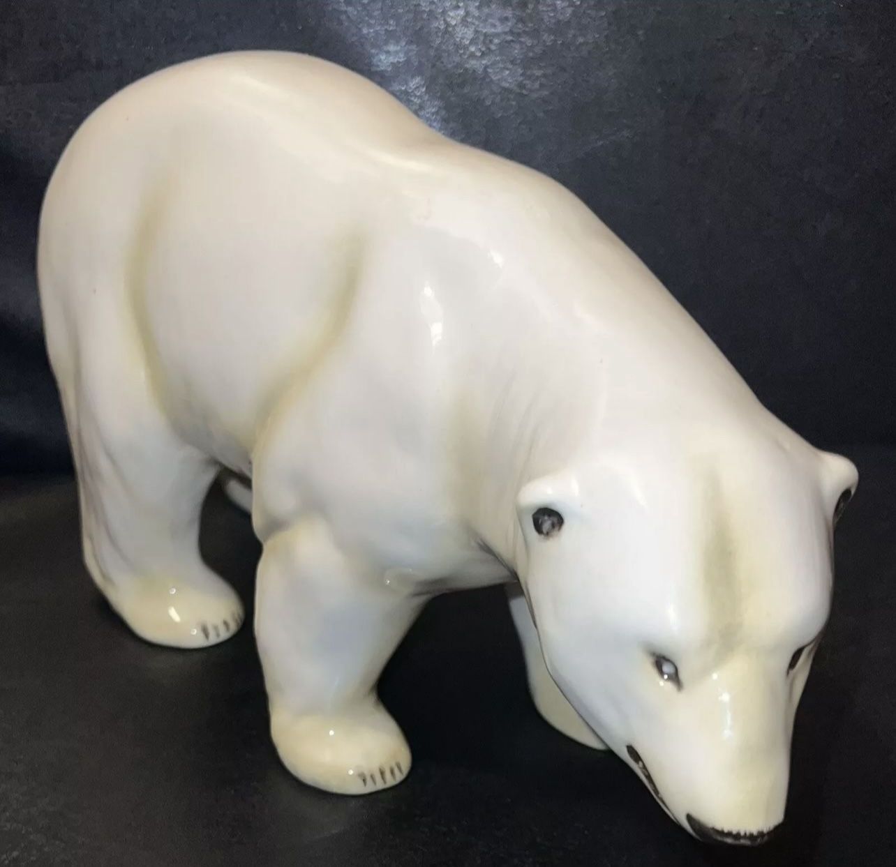The Townsends Ceramic Polar Bear Figurine 12"-13" - photo 3