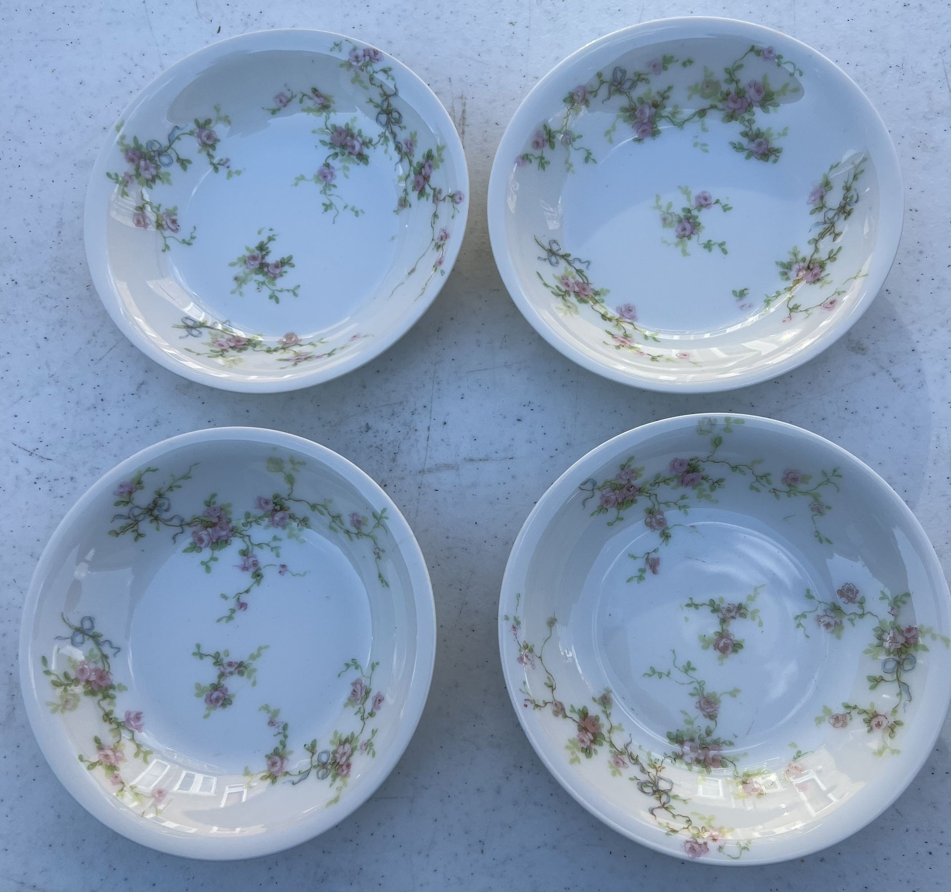 4 Antique Theodore Haviland Limoges Fruit Bowls