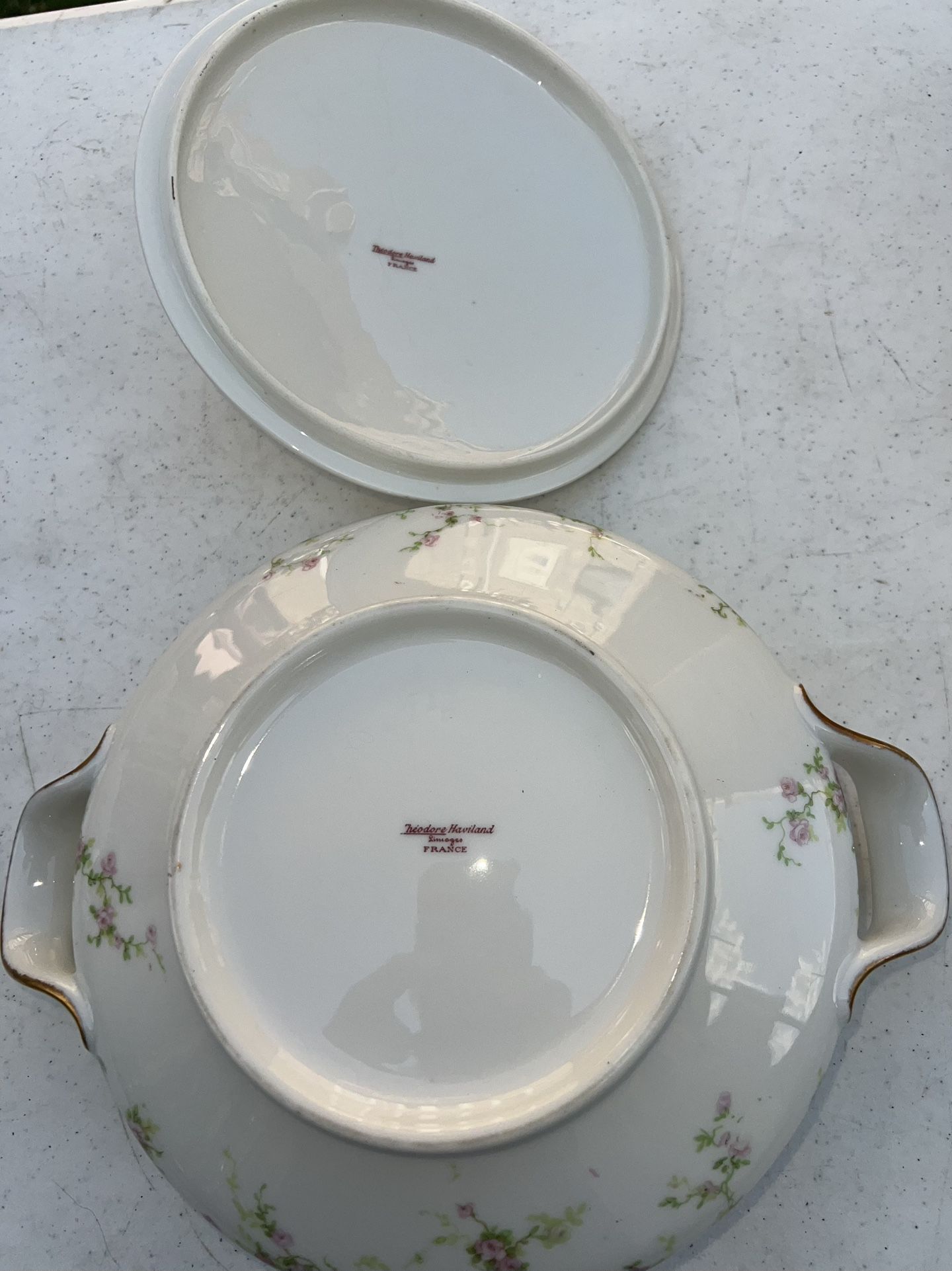 Theodore Haviland Limoges Oval Covered Vegetable Bowl - photo 4