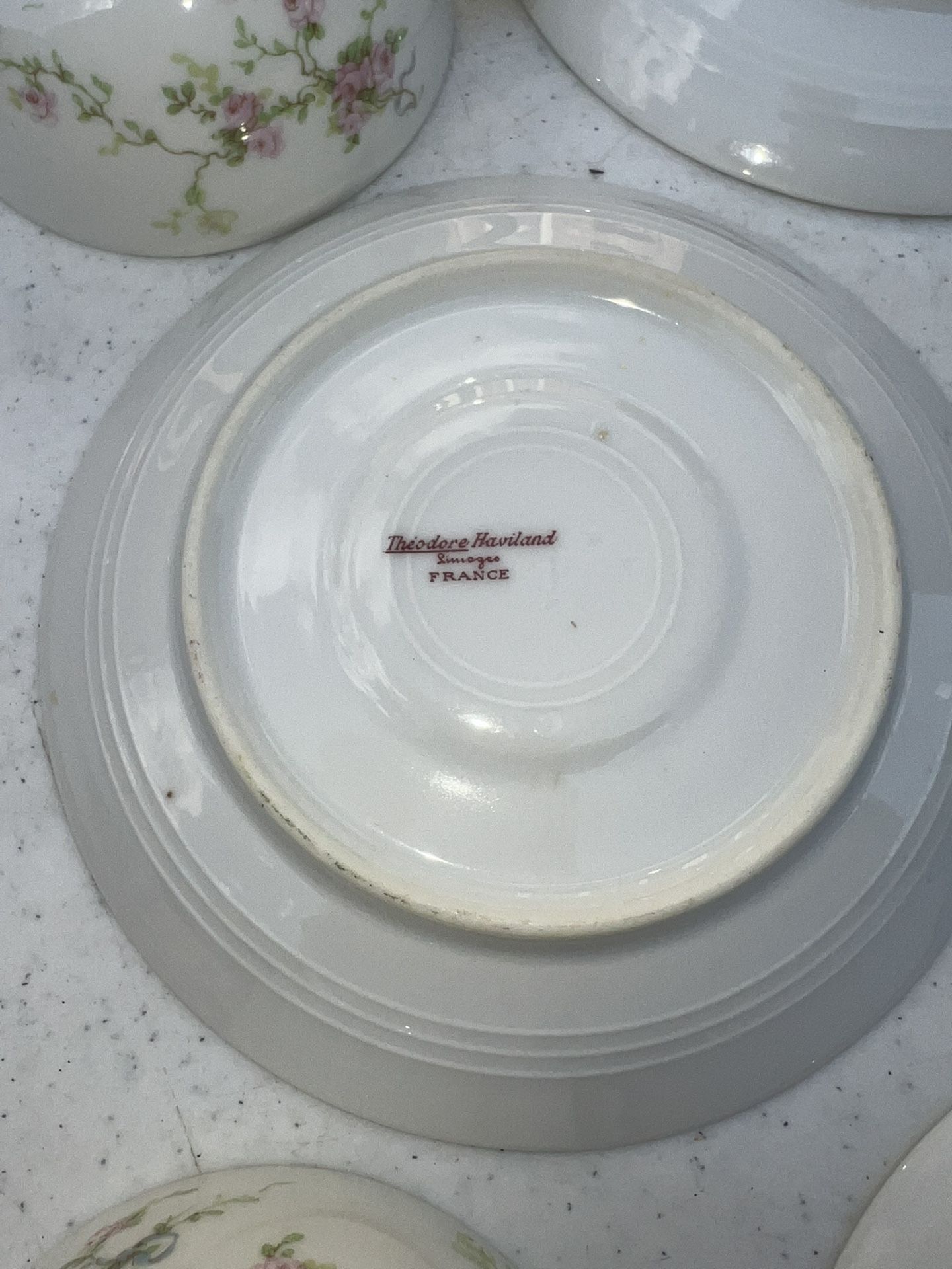 4 Antique Theodore Haviland China Cups & Saucers - photo 5