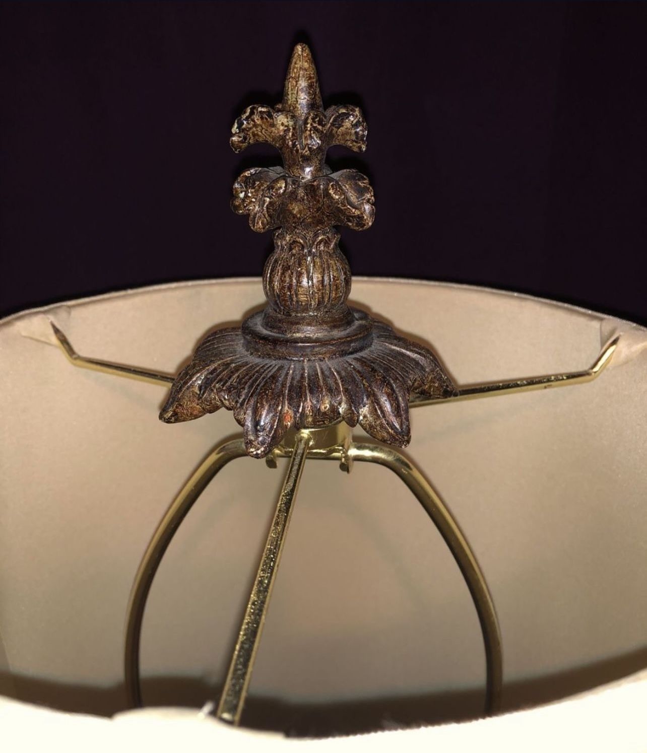 Monet Garden Flowers Table Lamp - Retails $250 - photo 4