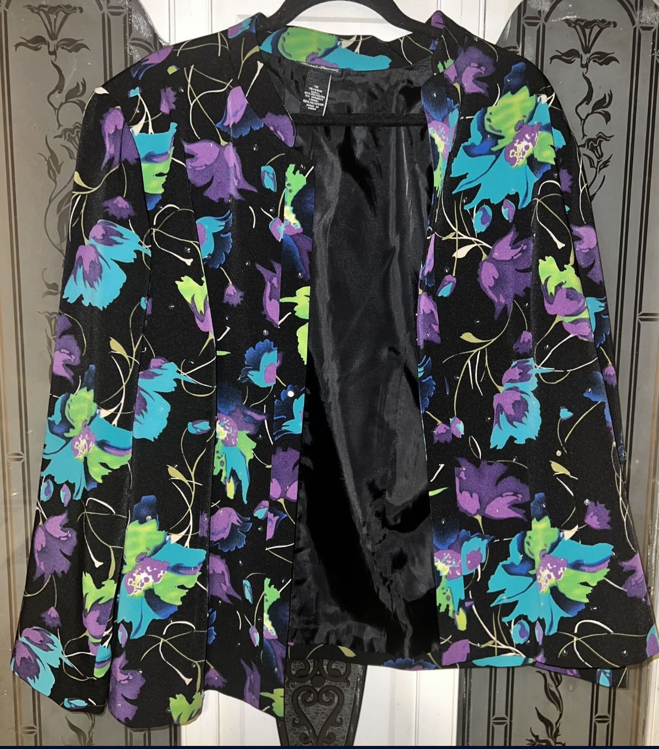 Maggie Barnes 18/20W Blazer Jacket Floral Sequins