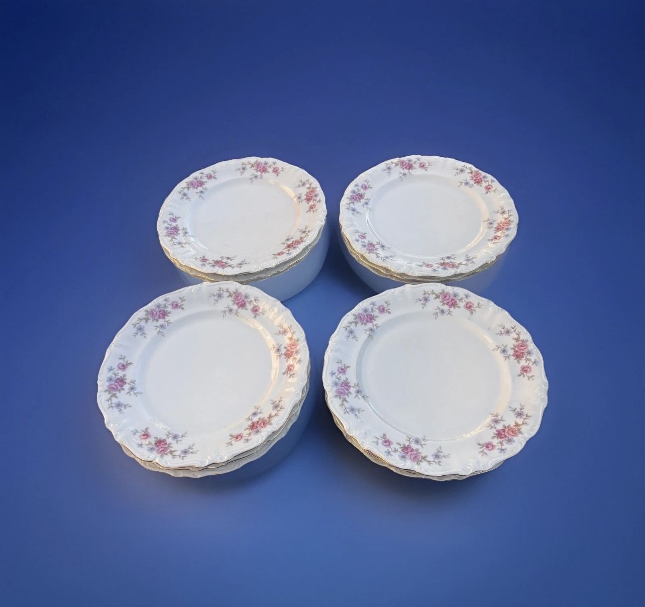 2 Royal Heidelberg Winterling Floral Dinner Plates Gold Trim Ger