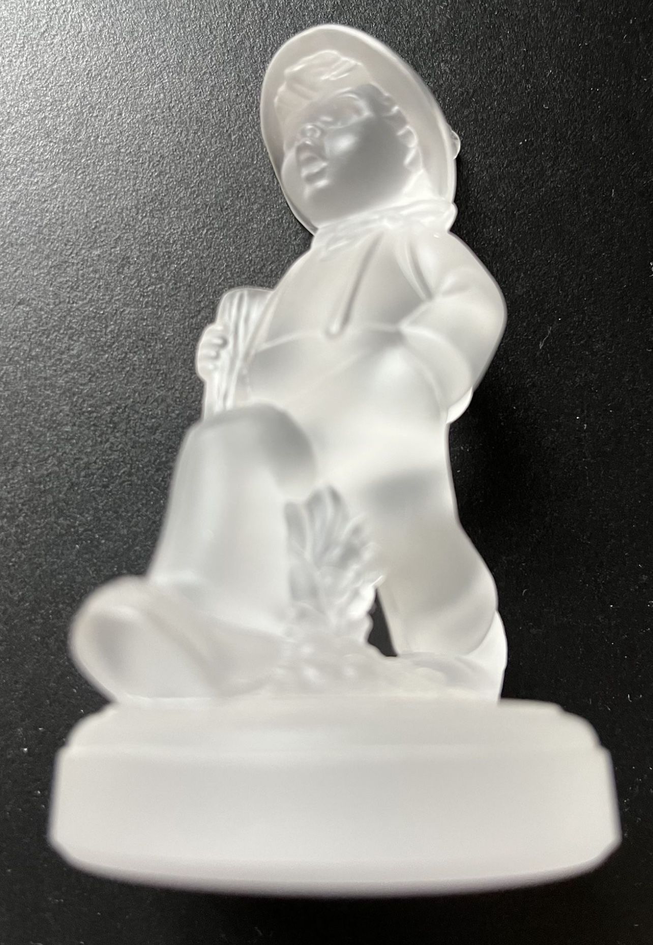 Goebel Hummel Crystal Paperweight - School Boy - photo 2