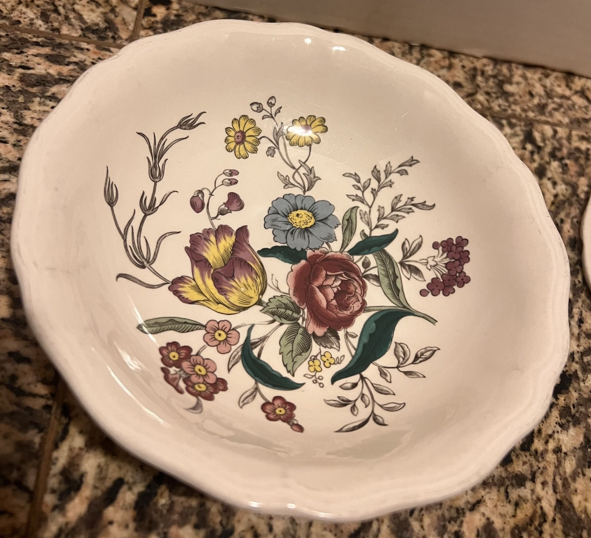 4 Spode Porcelain Gainsborough Cereal Bowls - photo 3