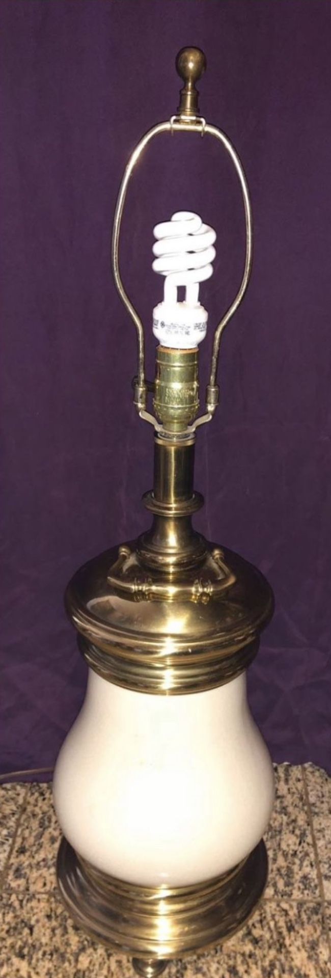 Rare Stiffel Hollywood Regency Crackle Glazed Ceramic & Brass Ta - photo 5