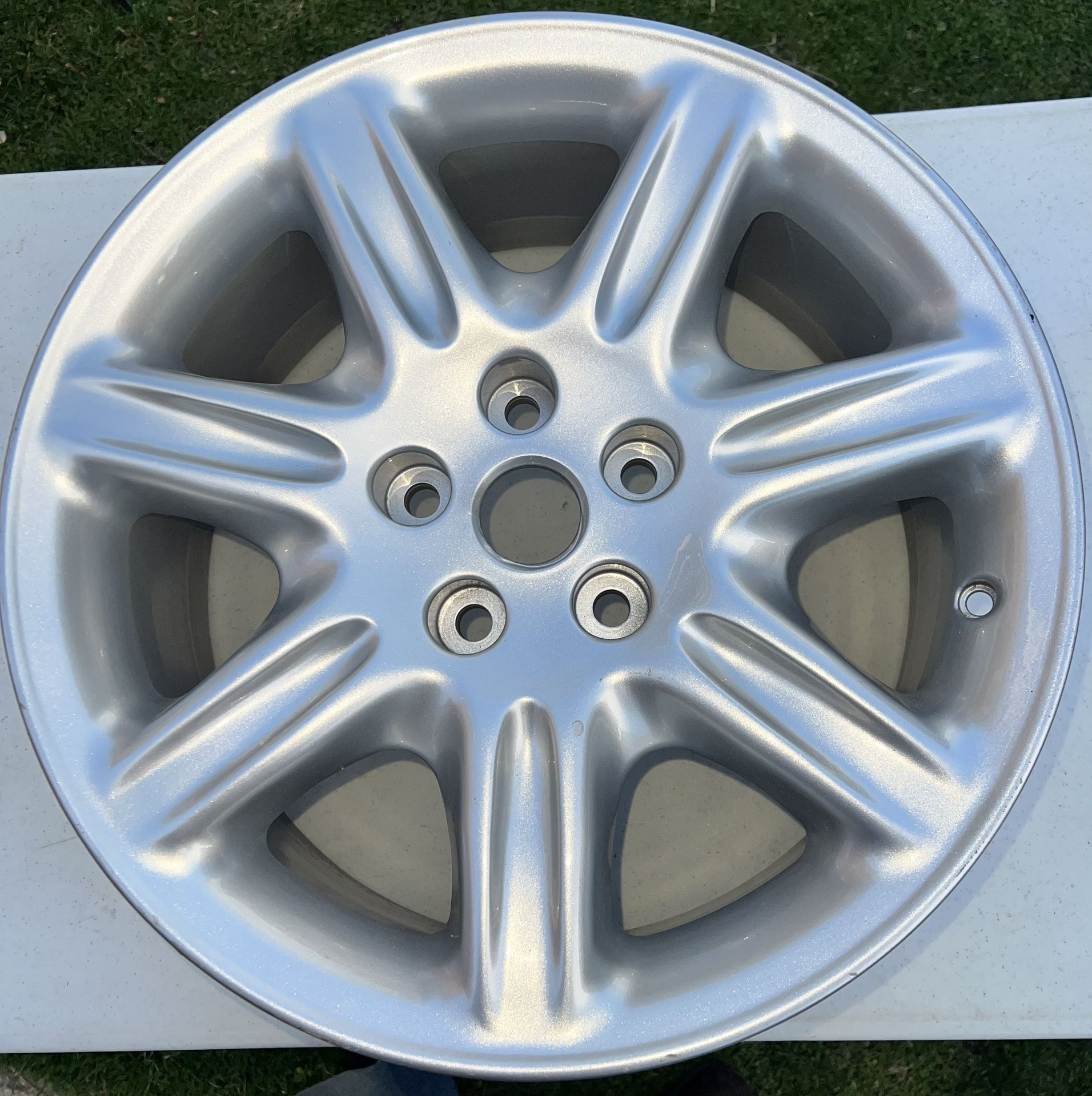 Jaguar XK8 97-00 Flute Style 18" Aluminum Wheels