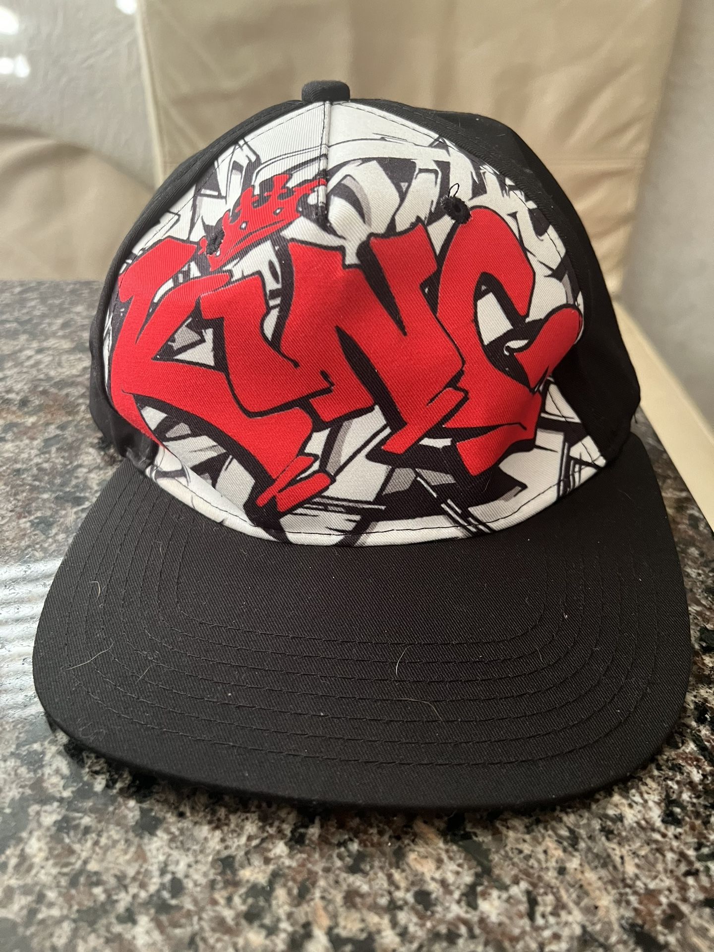 King Cap Adjustable Back Strap