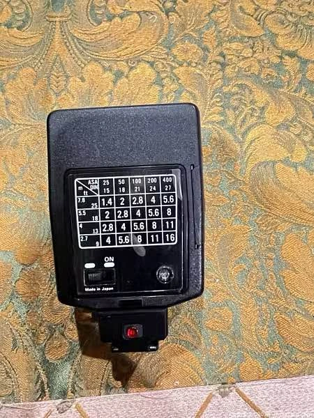 Hitacon 936B Camera Flash Speedlight - Hot Shoe, Black - photo 4