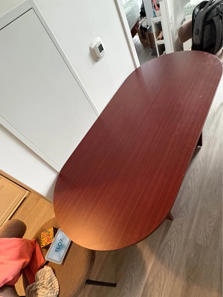 4-6 Seater Dining Table - photo 3