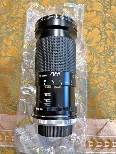 Tamron 35-135mm f/3.5-4.2 Zoom Lens, Canon FD Mount
