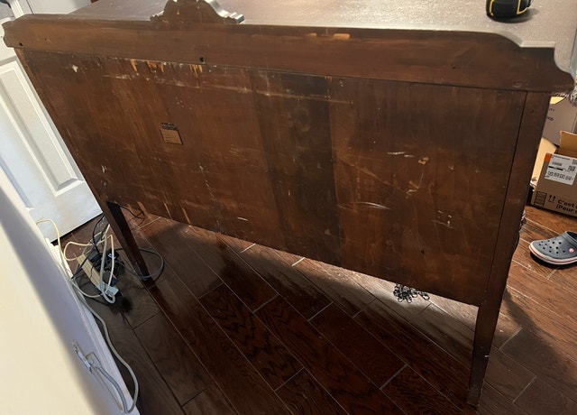 Antique Krug Bros. Solid Wood Sideboard - Chesley, ON - photo 5