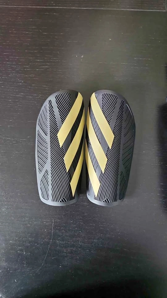 Adidas Shin Pads
