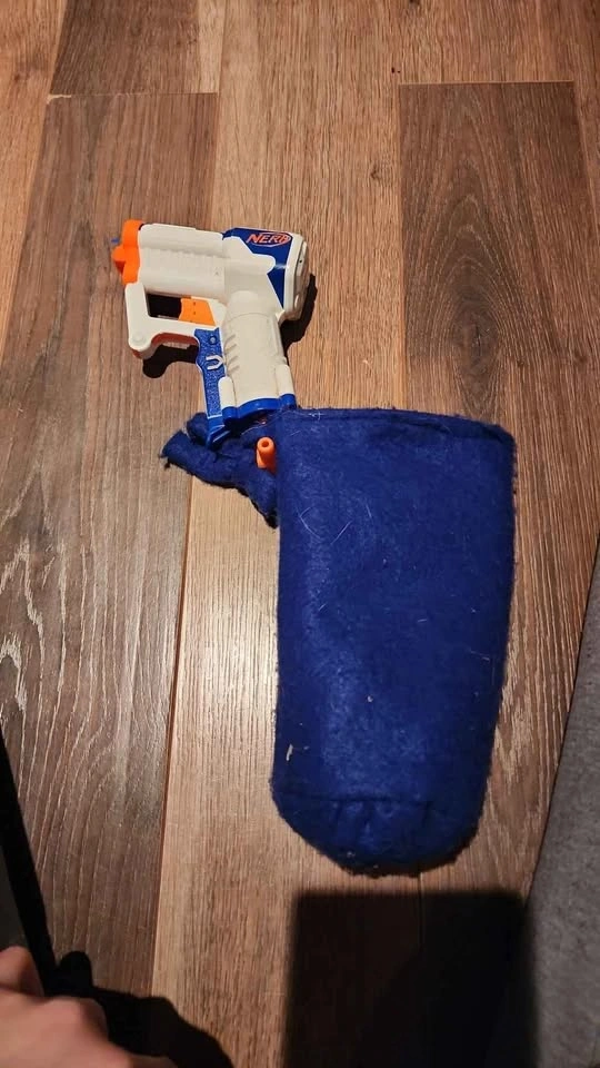 Nerf pistol with a nerf bag - photo 2