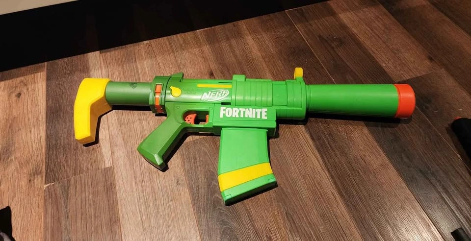 Nerf Fortnite SMG-Zesty Elite Dart Blaster - photo 2